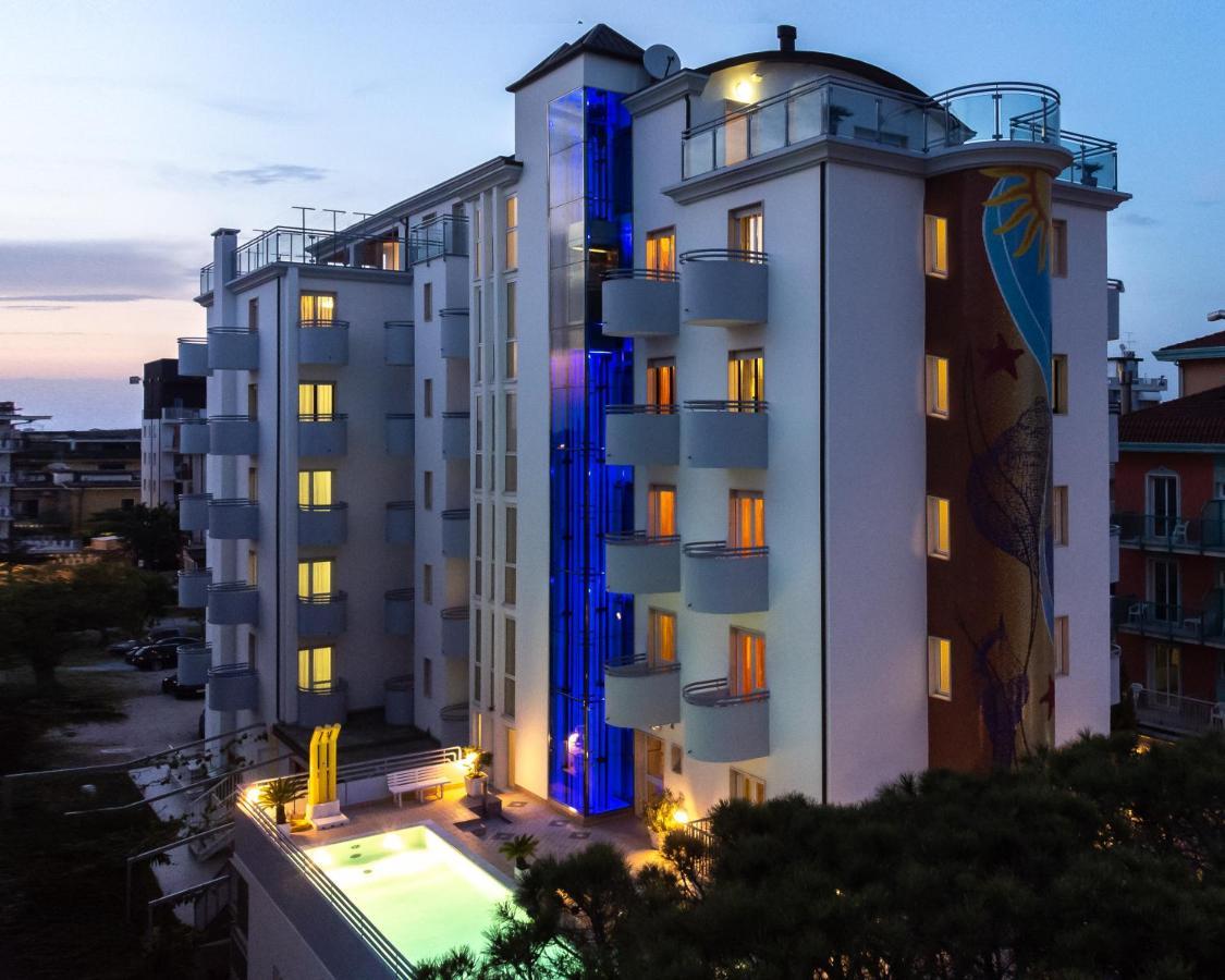 Hotel Coppe Jesolo Exteriör bild